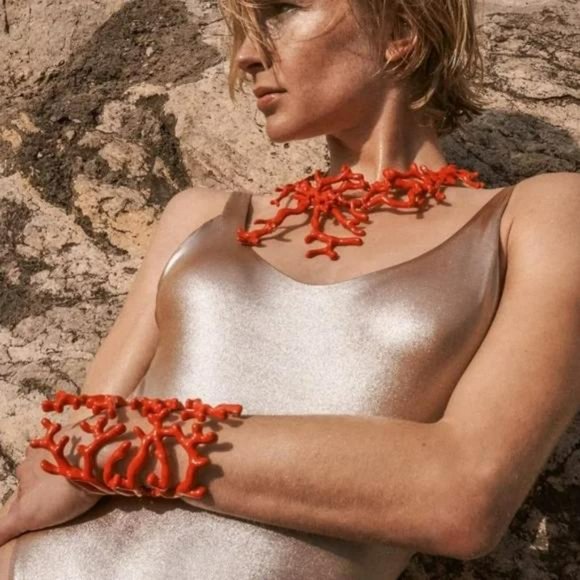 ZARA CORAL SHAPED BRACELET SUMMER 2023 - Picture 1 of 5